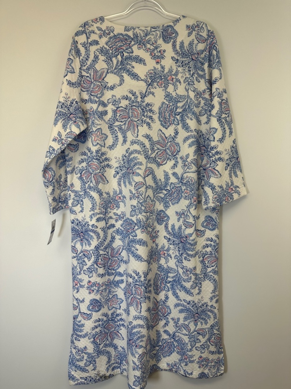 NWT Miss Elaine Quilted Floral Robe White Blue Pink 3/4 Sleeve XL - Picture 8 of 8